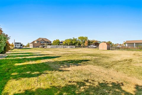 Tiny photo for 1168 HANLINE CIR, Kaysville, UT 84037 (MLS # 2165172)