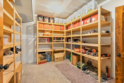 Tiny photo for 1168 HANLINE CIR, Kaysville, UT 84037 (MLS # 2165172)