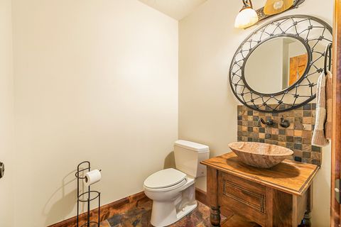Tiny photo for 1168 HANLINE CIR, Kaysville, UT 84037 (MLS # 2165172)