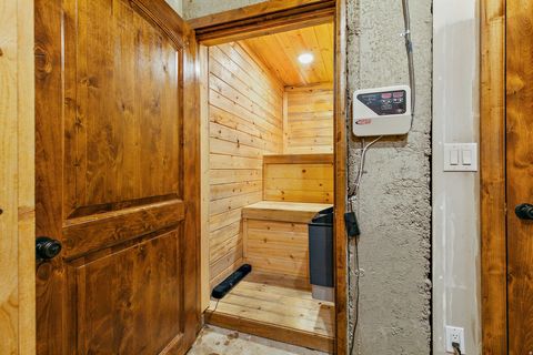 Tiny photo for 1168 HANLINE CIR, Kaysville, UT 84037 (MLS # 2165172)