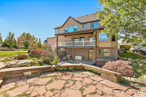 Tiny photo for 1168 HANLINE CIR, Kaysville, UT 84037 (MLS # 2165172)