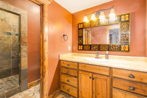 Tiny photo for 1168 HANLINE CIR, Kaysville, UT 84037 (MLS # 2165172)