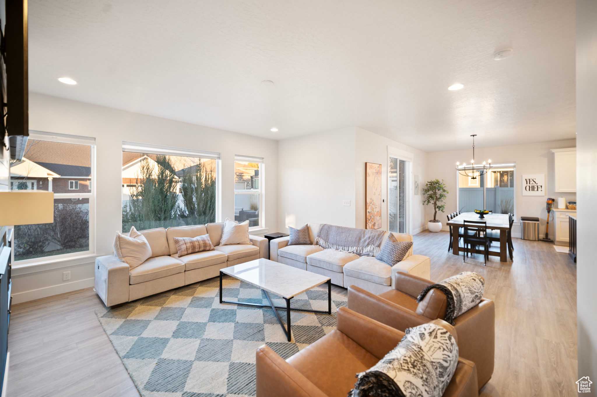 LOTT'S LOTS - Residential