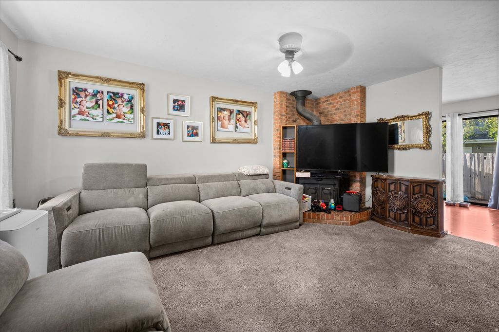 Photo of 1554 S MONROE Blvd E #E2, Ogden, UT 84404 (MLS # 2150899)