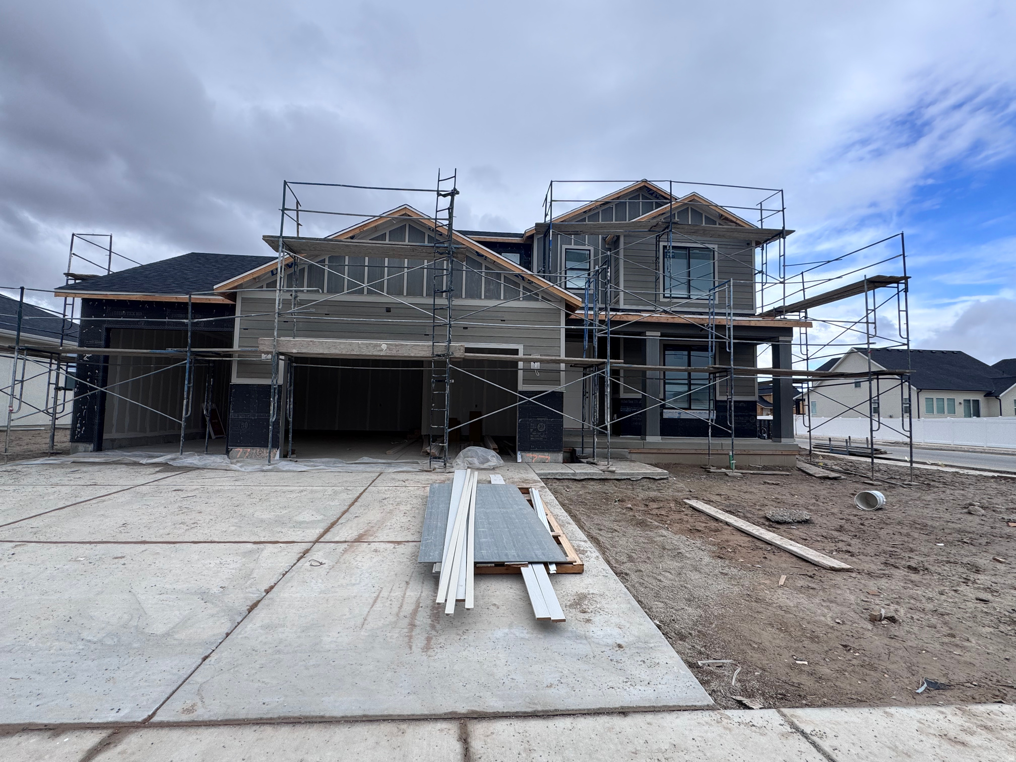 ARROWHEAD RANCH - Residential