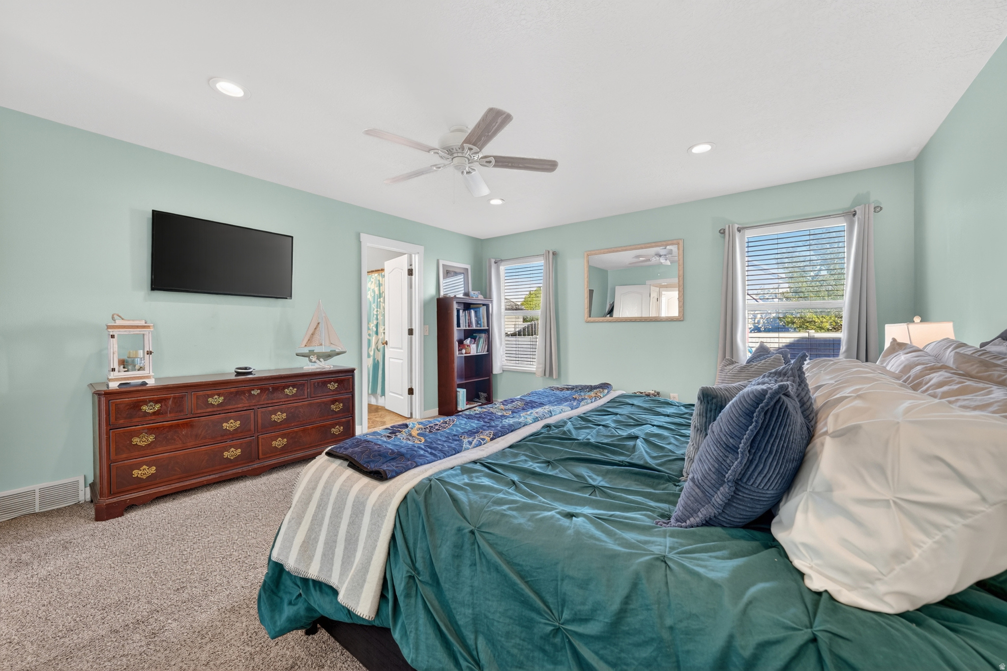 HIGHLANDS ON THE GRE - Residential