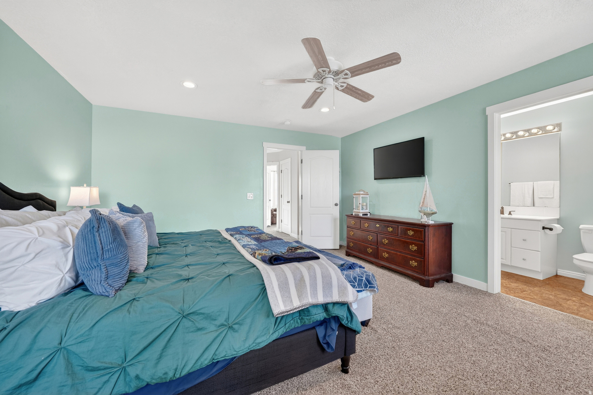 HIGHLANDS ON THE GRE - Residential