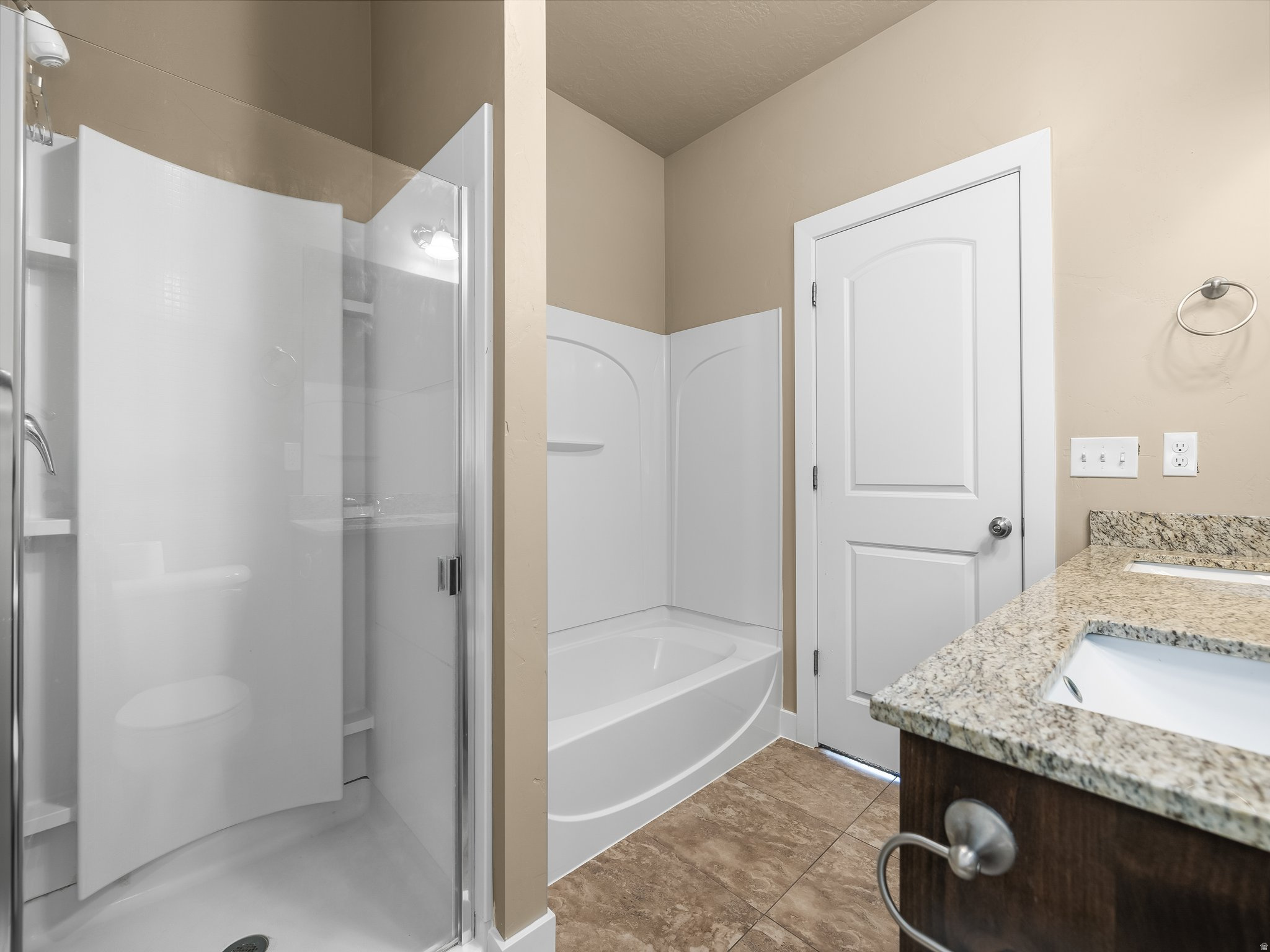 THE VILLAS - Residential