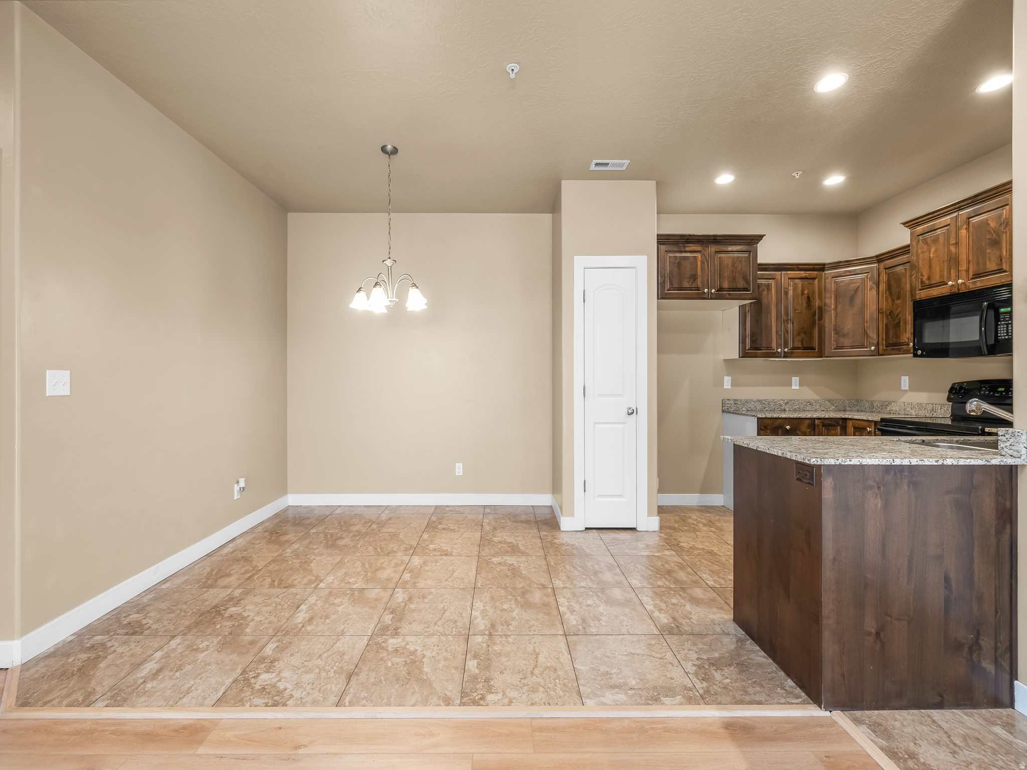 THE VILLAS - Residential