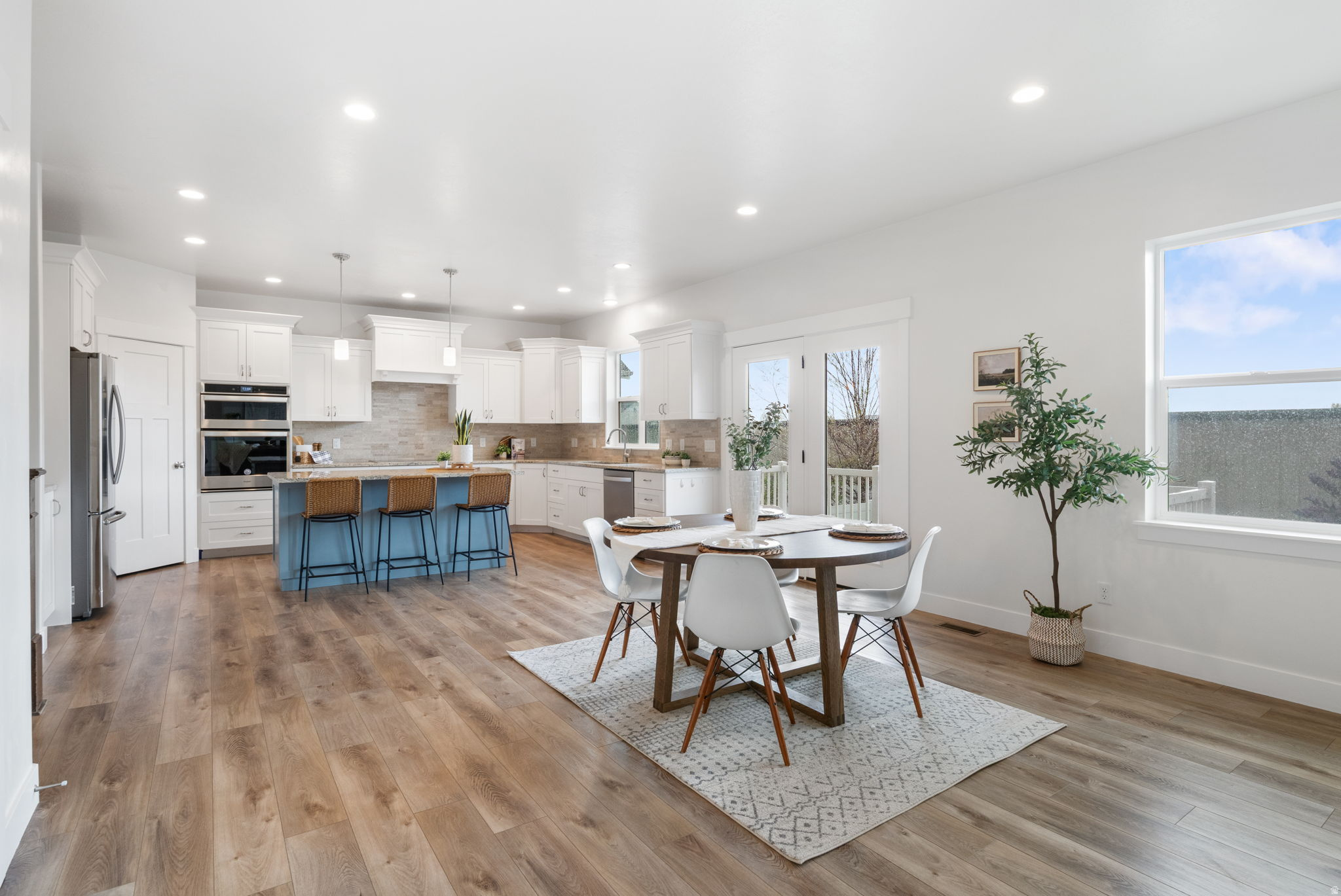 HARVEST PARK - Residential