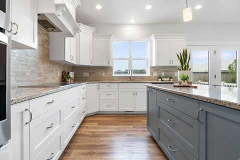 Tiny photo for 1826 W RIVER BIRCH RD, Mapleton, UT 84664 (MLS # 2147985)