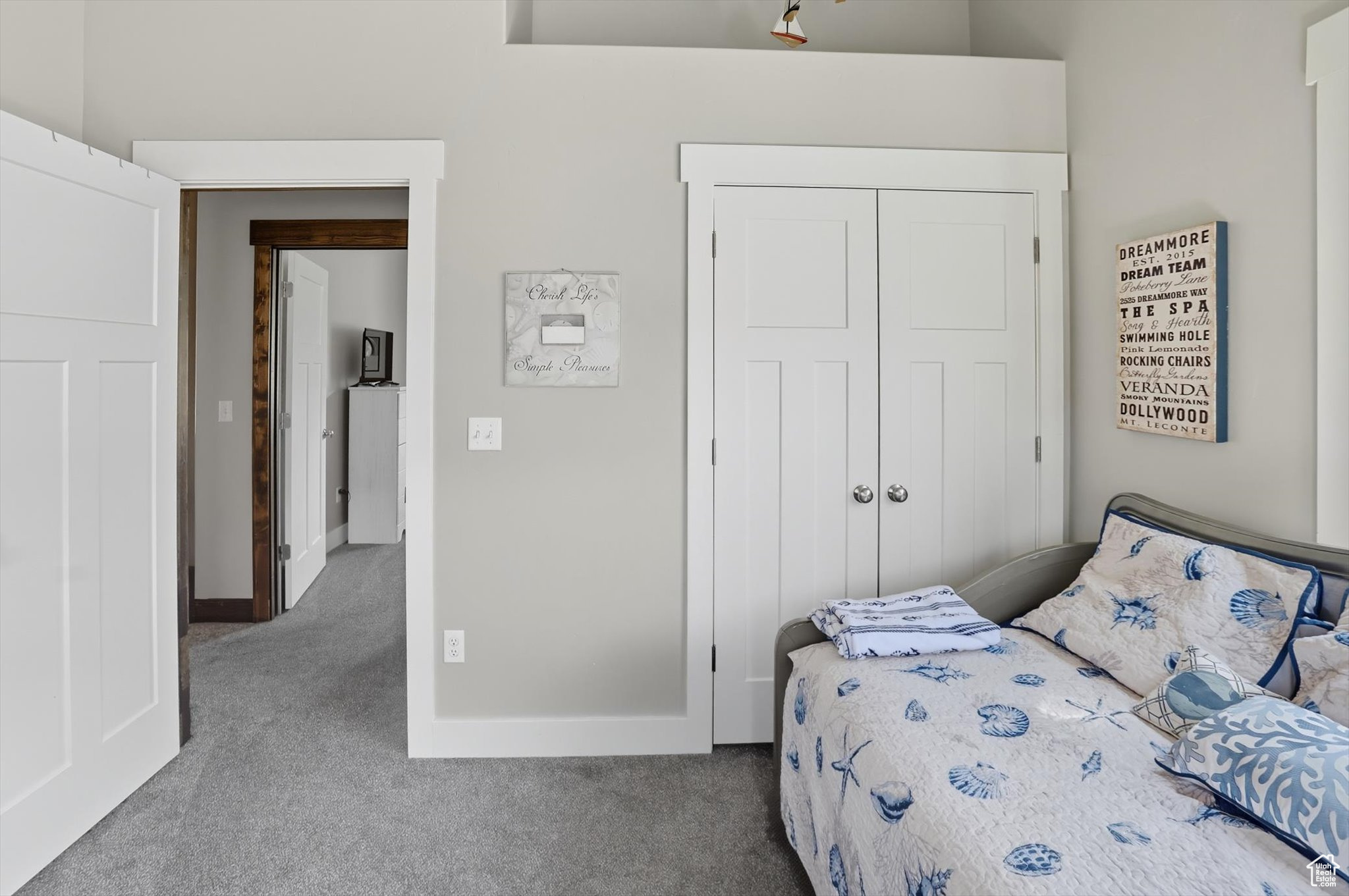 SWAN CREEK - Residential