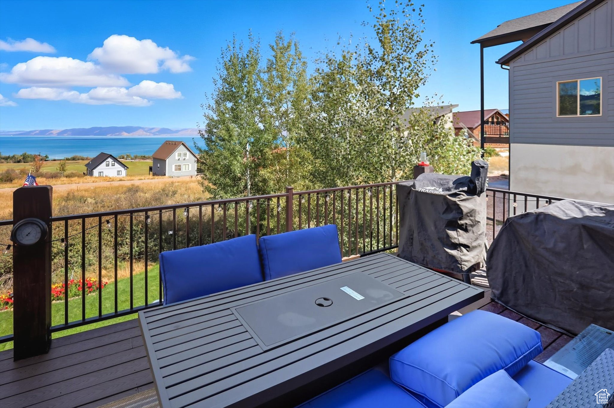 SWAN CREEK - Residential