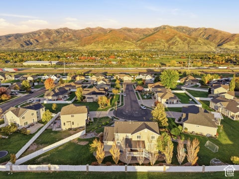 Tiny photo for 398 W SPRING FLOWER CIR, Kaysville, UT 84037 (MLS # 2192673)
