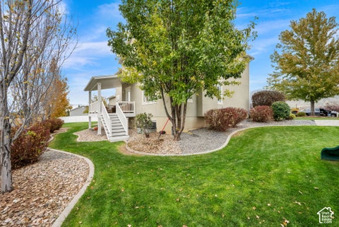 Tiny photo for 398 W SPRING FLOWER CIR, Kaysville, UT 84037 (MLS # 2192673)