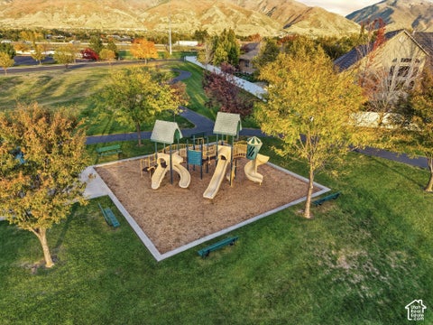 Tiny photo for 398 W SPRING FLOWER CIR, Kaysville, UT 84037 (MLS # 2192673)
