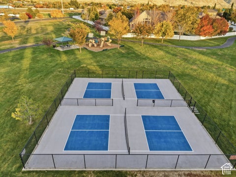Tiny photo for 398 W SPRING FLOWER CIR, Kaysville, UT 84037 (MLS # 2192673)