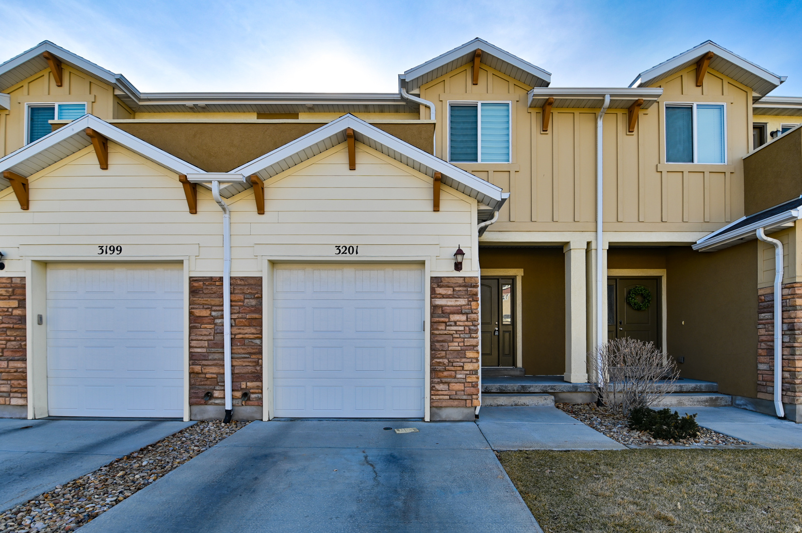 THANKSGIVING MEADOWS - Residential Lease