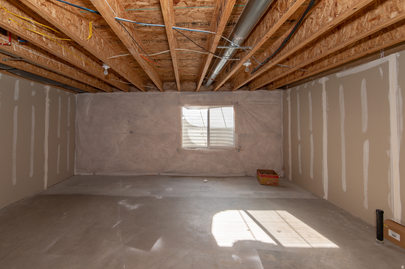 THANKSGIVING MEADOWS - Residential Lease