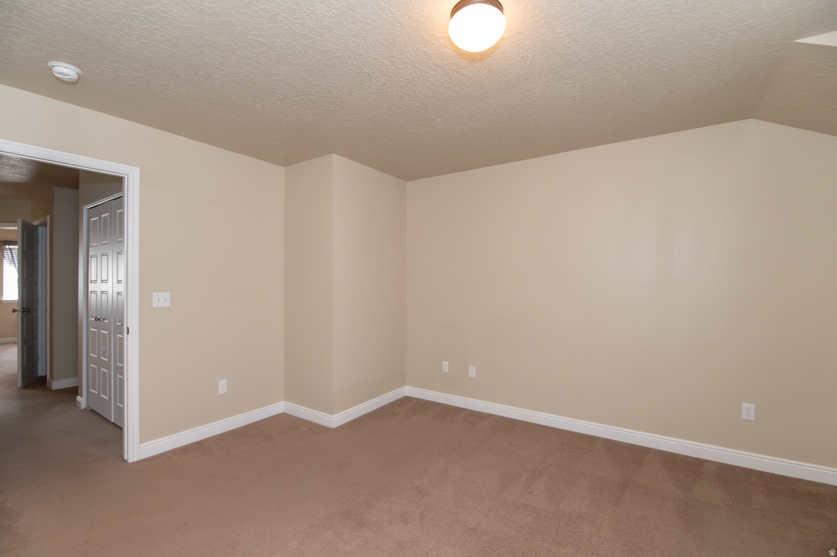 THANKSGIVING MEADOWS - Residential Lease