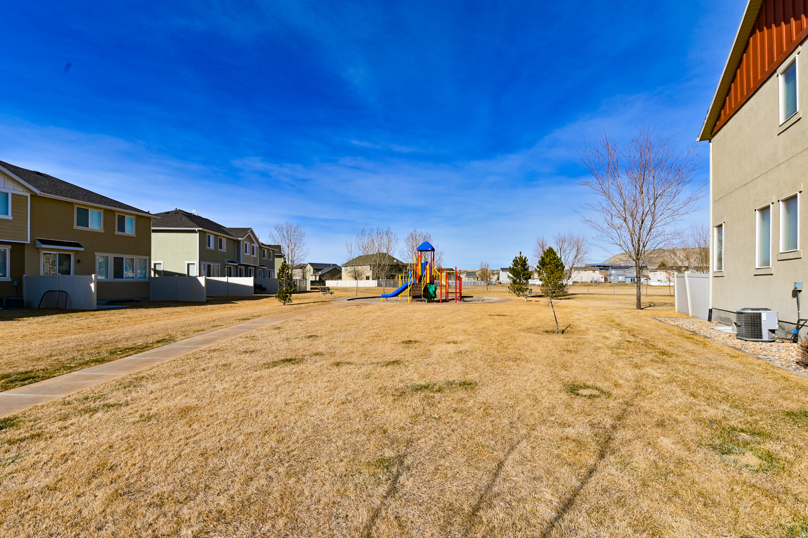 THANKSGIVING MEADOWS - Residential Lease