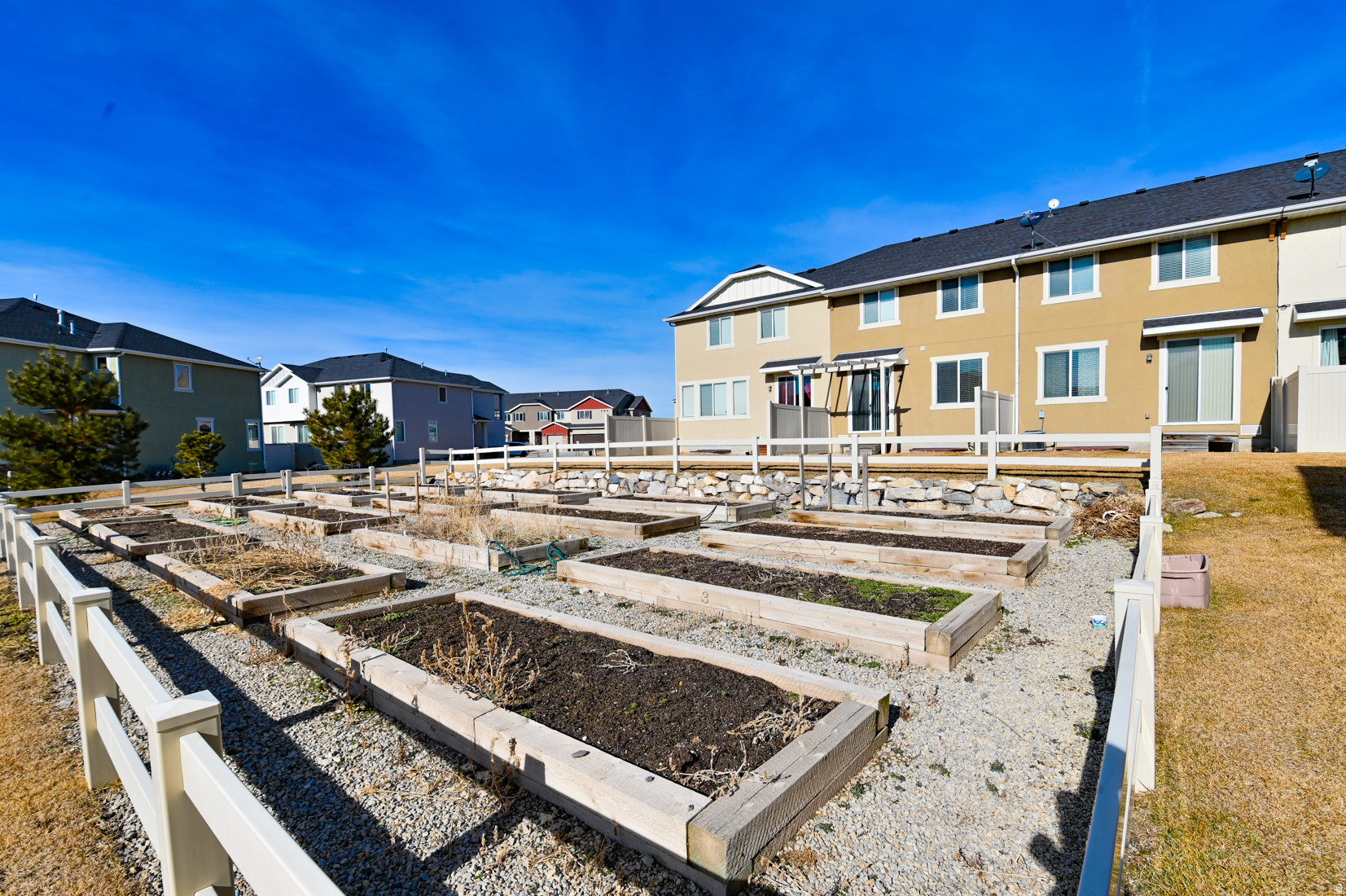 THANKSGIVING MEADOWS - Residential Lease