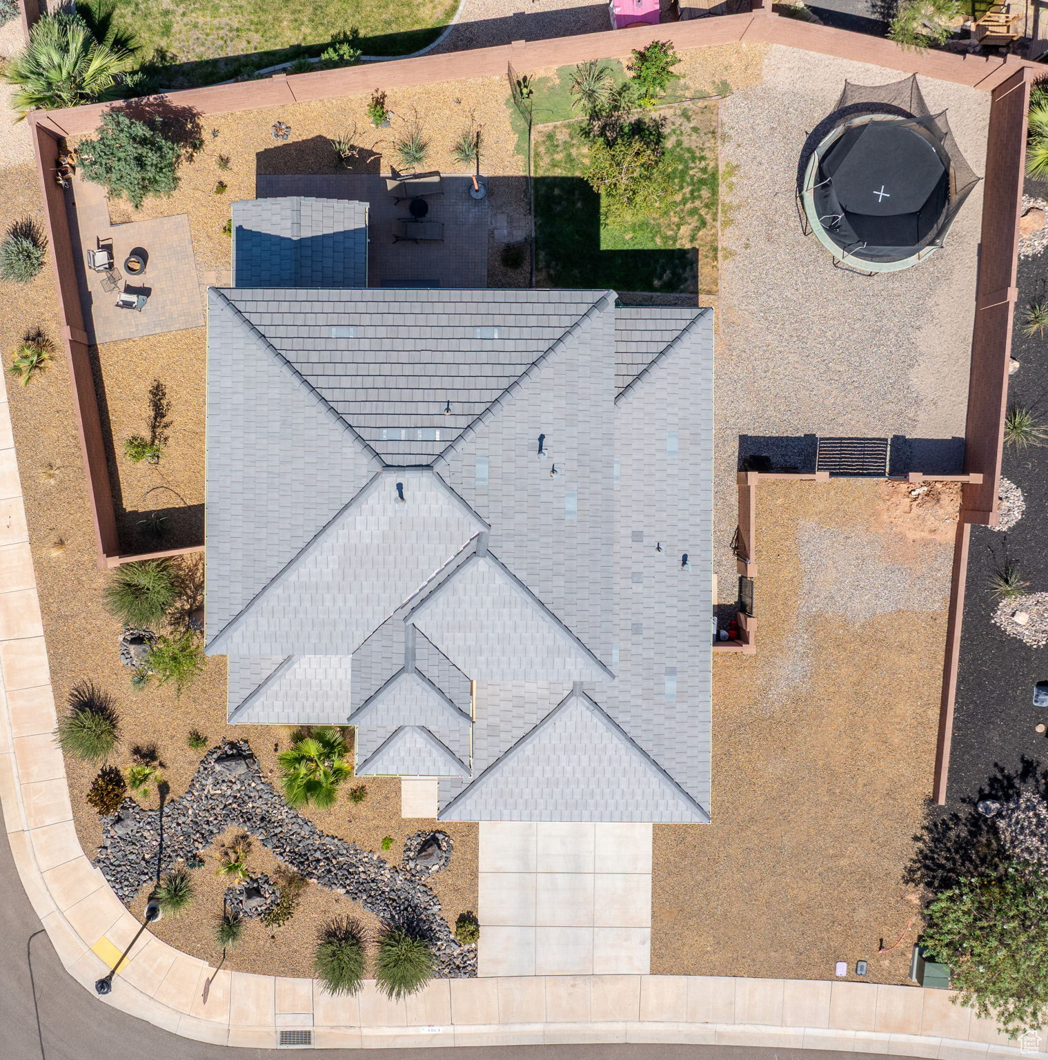 WARNER GATEWAY PH 3 - Residential