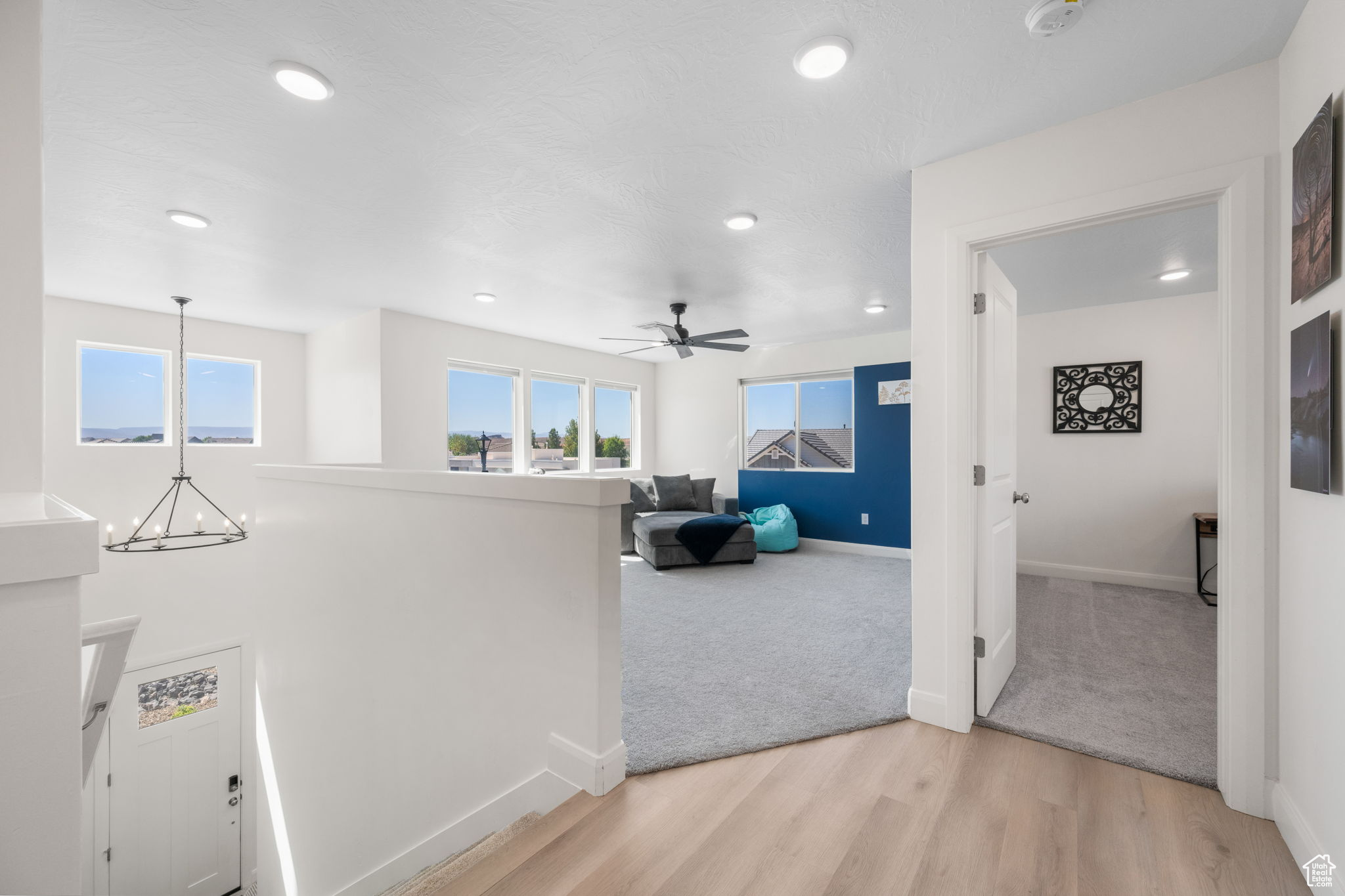 WARNER GATEWAY PH 3 - Residential