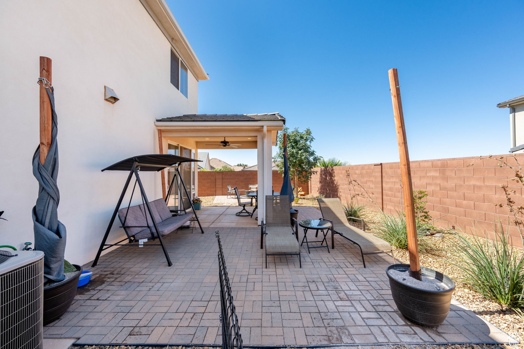 WARNER GATEWAY PH 3 - Residential