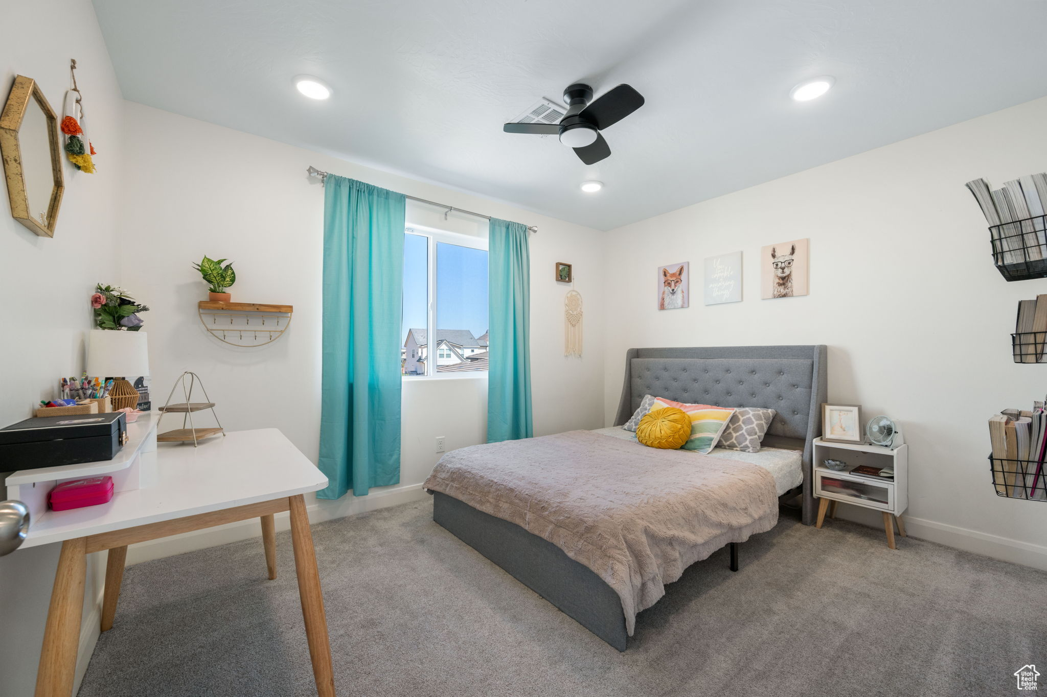 WARNER GATEWAY PH 3 - Residential