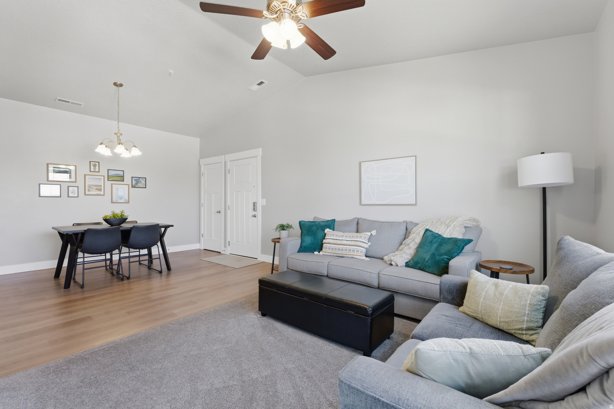 HORIZON HEIGHTS - Residential