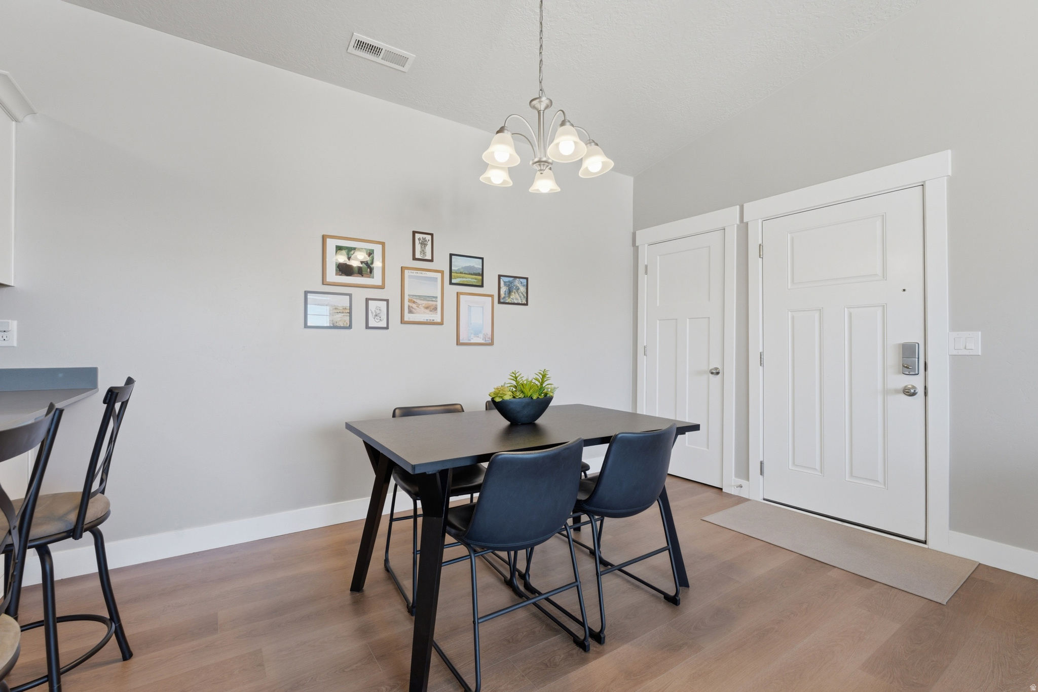 HORIZON HEIGHTS - Residential