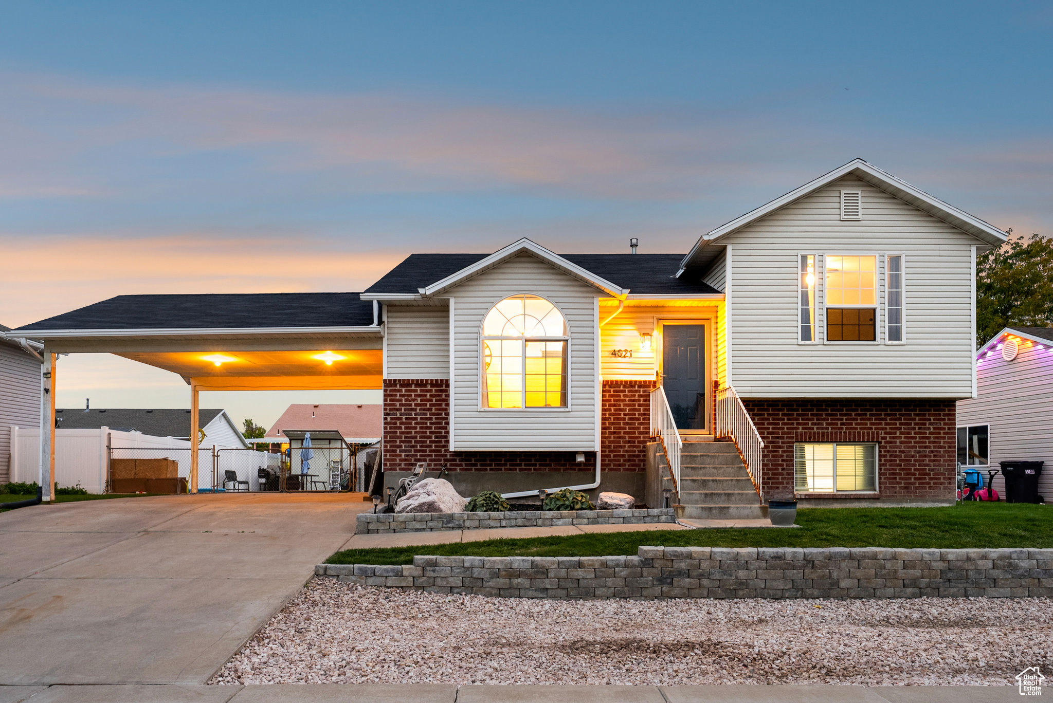 COUNTRYBROOK - Residential