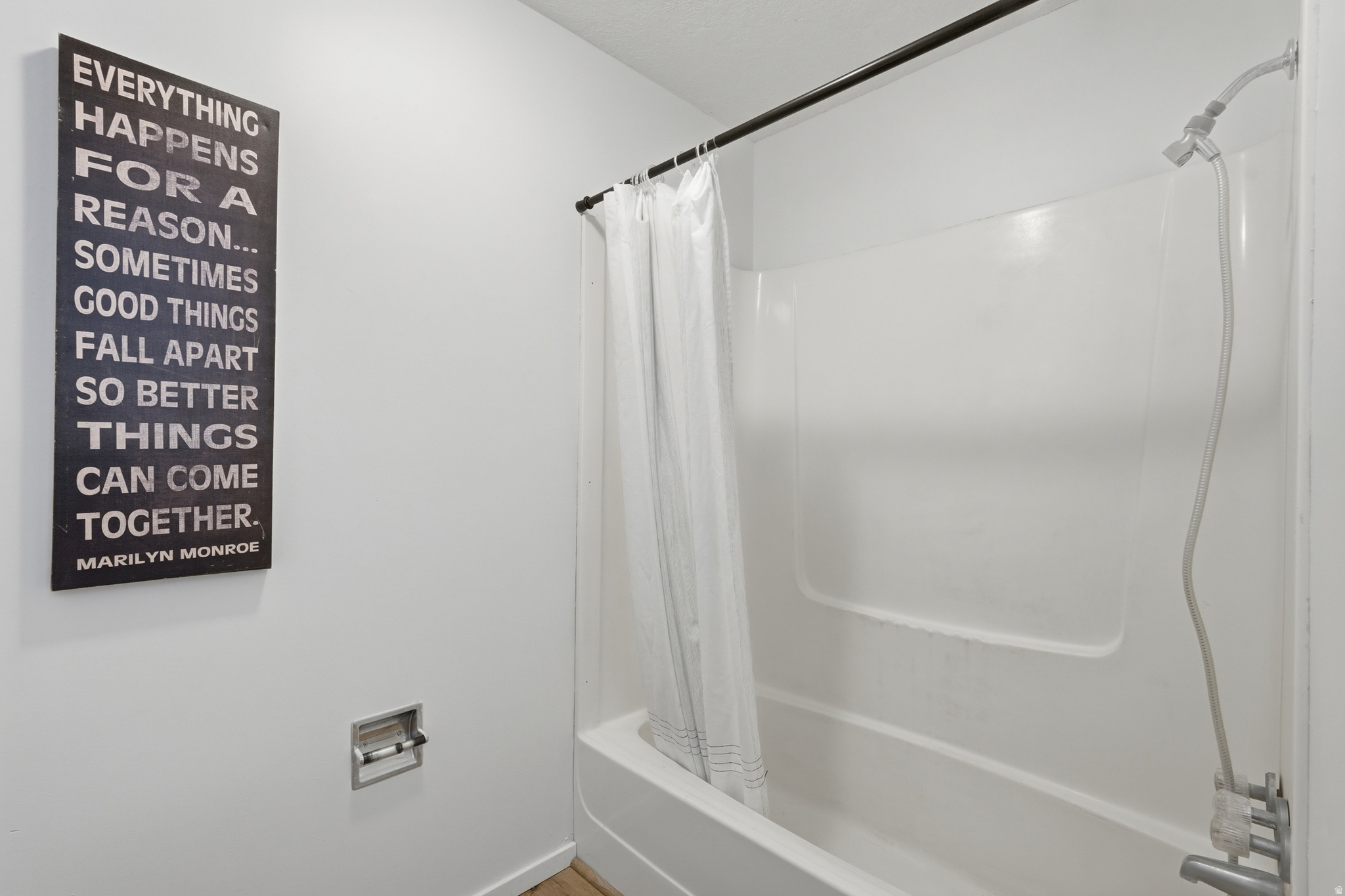 HERFORDSHIRE - Residential