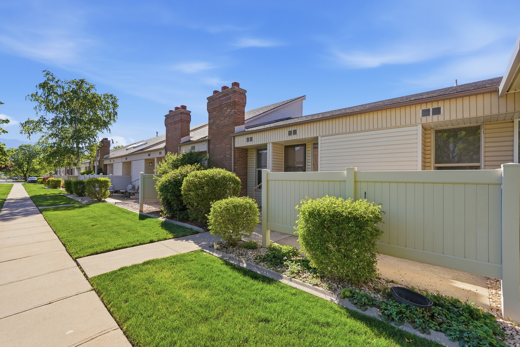 HERFORDSHIRE - Residential