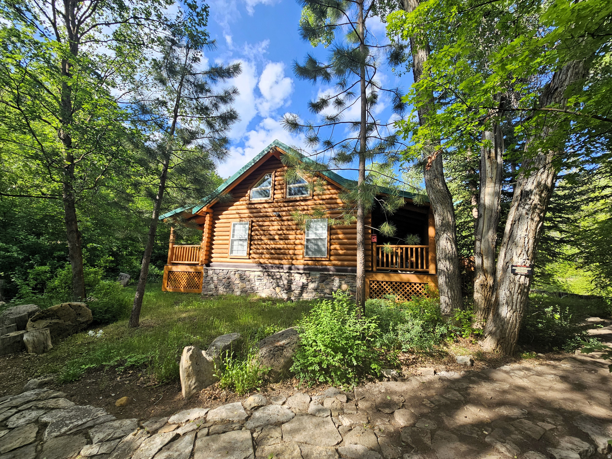 SKYLINE MOUNTAIN RESORT - Residential