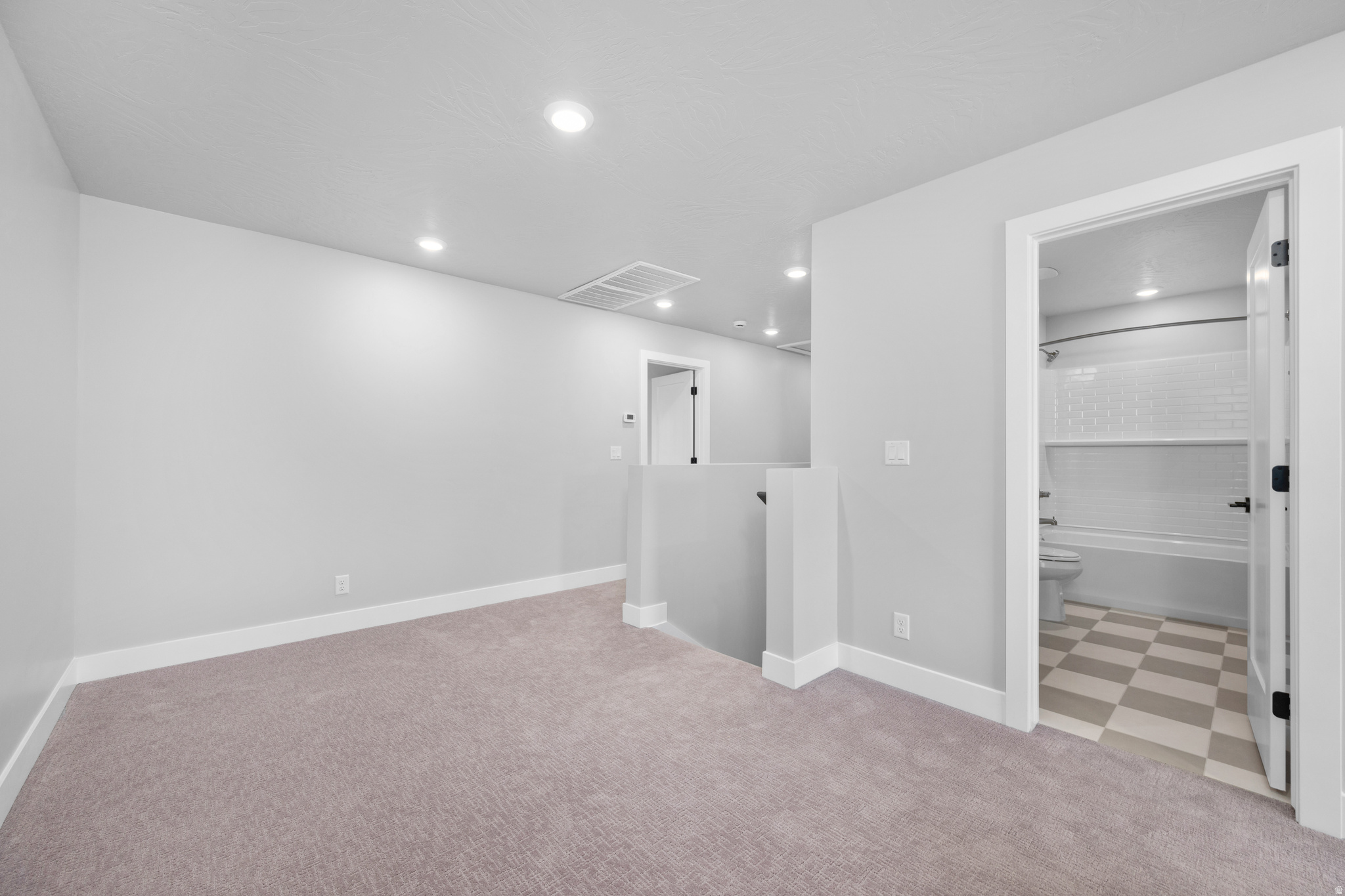 RISE AT CORAL CANYON - Residential