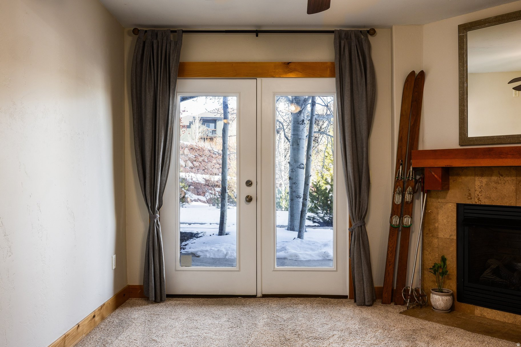 BEAR HOLLOW VILLAGE - Residential