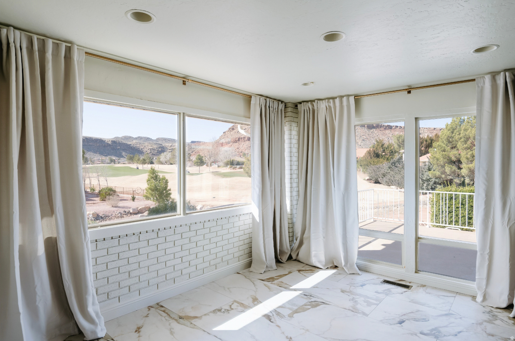 BLOOMINGTON COUNTRY CLUB - Residential