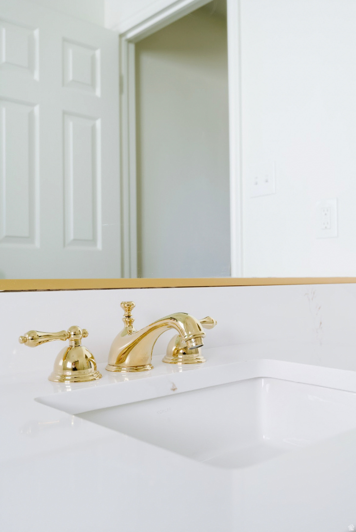 BLOOMINGTON COUNTRY CLUB - Residential