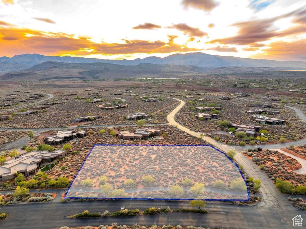 Photo of Ivins, UT 84738 (MLS # 2118423)