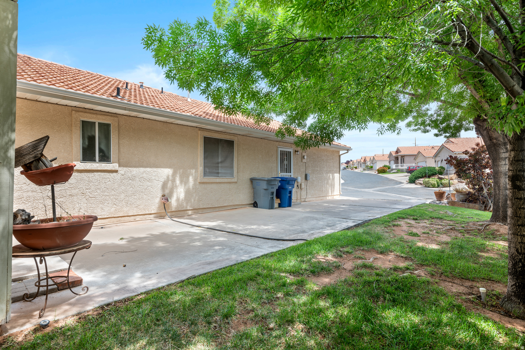 HORIZONS WEST 1 AMD - Residential