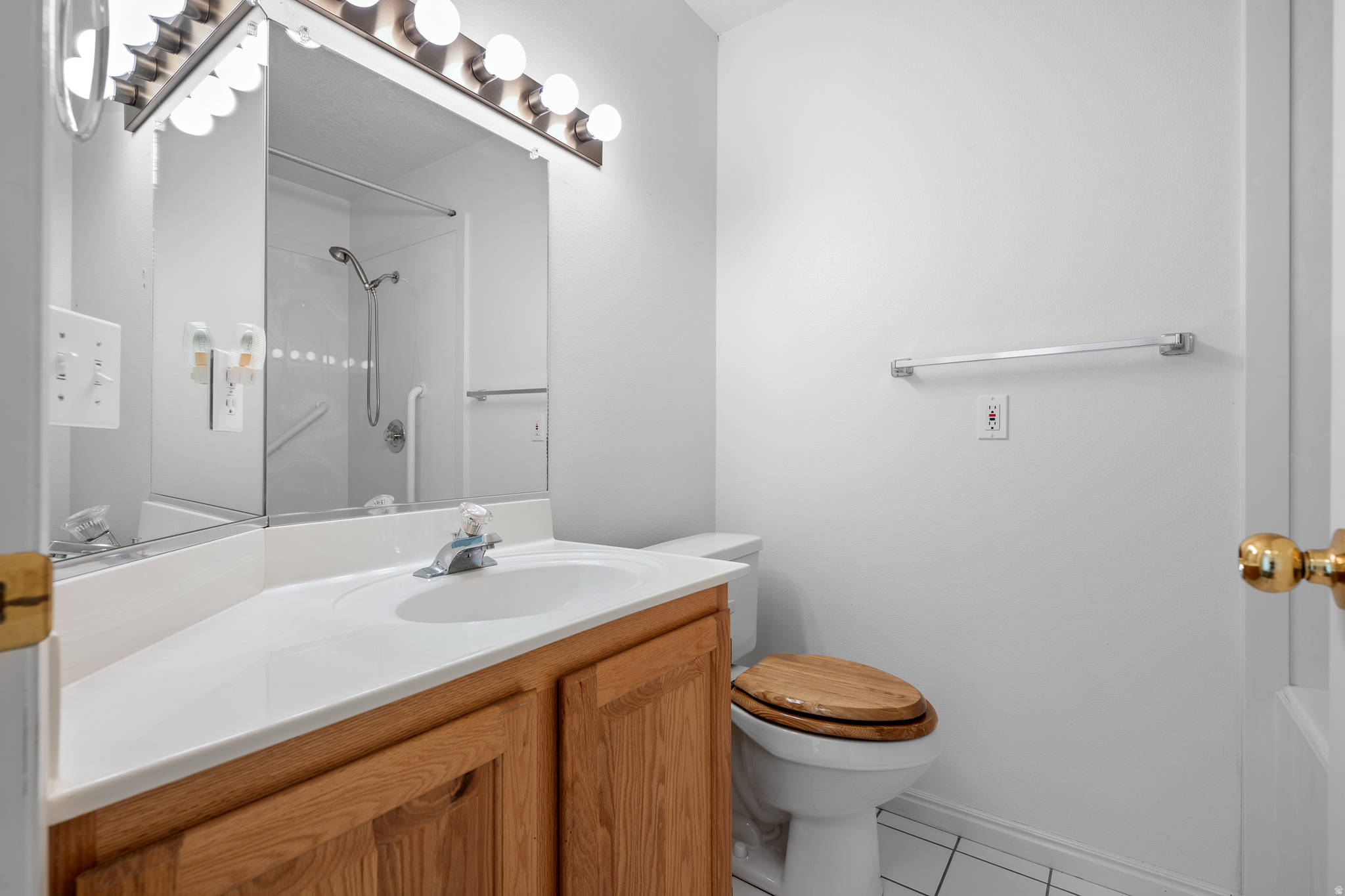 HORIZONS WEST 1 AMD - Residential