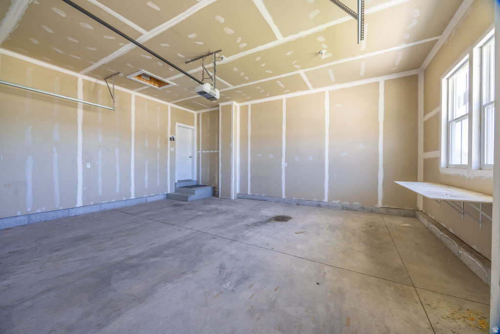 MOND-AIRE HEIGHTS SUBDIVISION PHASE 2 - Residential