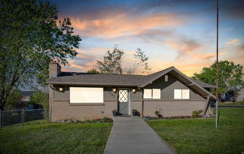 Tiny photo for 1327 N MAIN ST, Farmington, UT 84025 (MLS # 2150858)