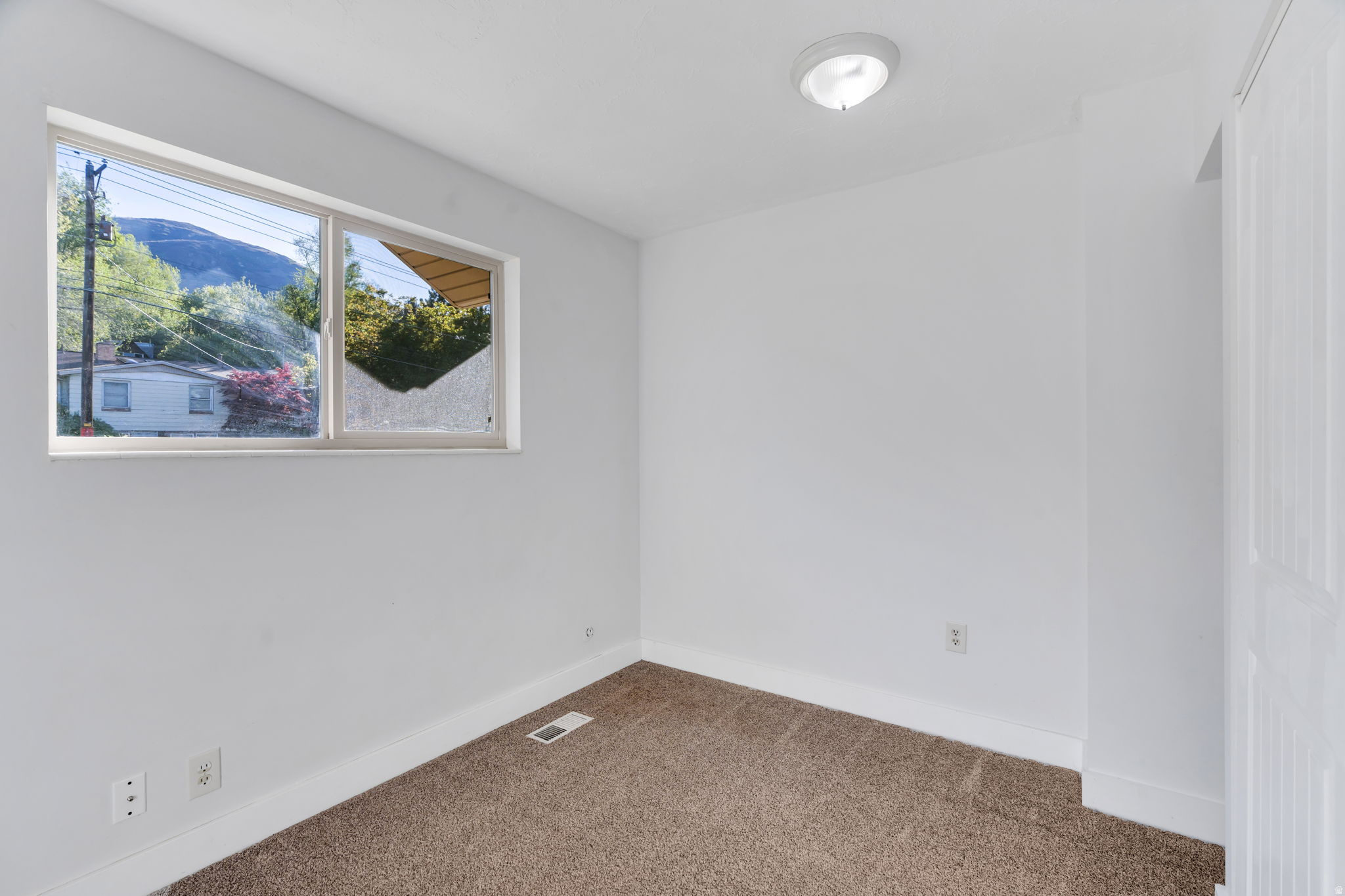 MOON PARK - Residential