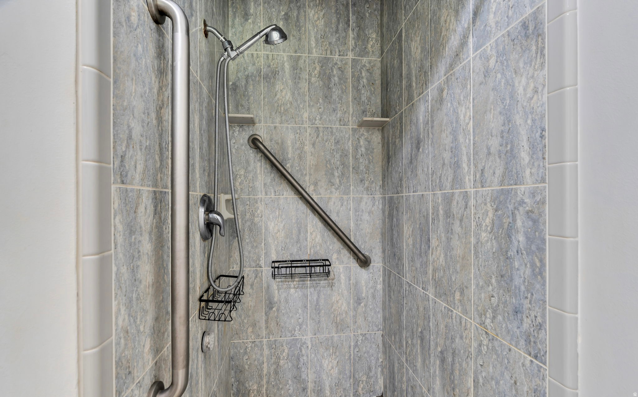 MOON PARK - Residential