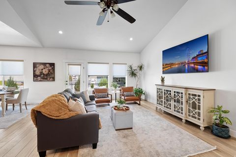 Tiny photo for 3727 S LARKSPUR CIR, Saratoga Springs, UT 84045 (MLS # 2130606)