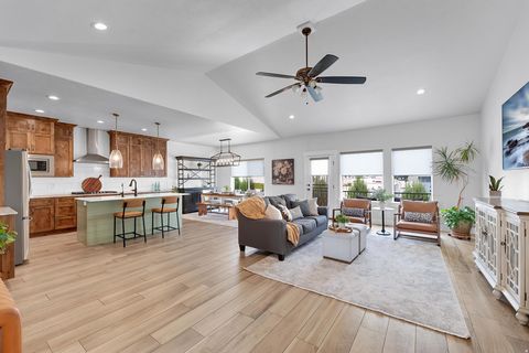 Tiny photo for 3727 S LARKSPUR CIR, Saratoga Springs, UT 84045 (MLS # 2130606)