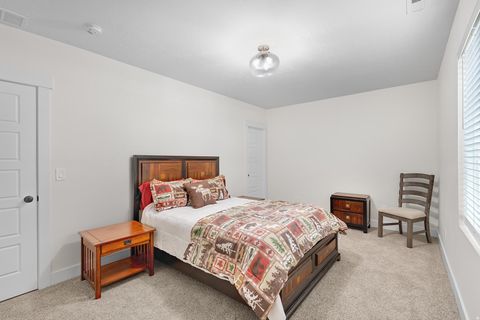 Tiny photo for 3727 S LARKSPUR CIR, Saratoga Springs, UT 84045 (MLS # 2130606)